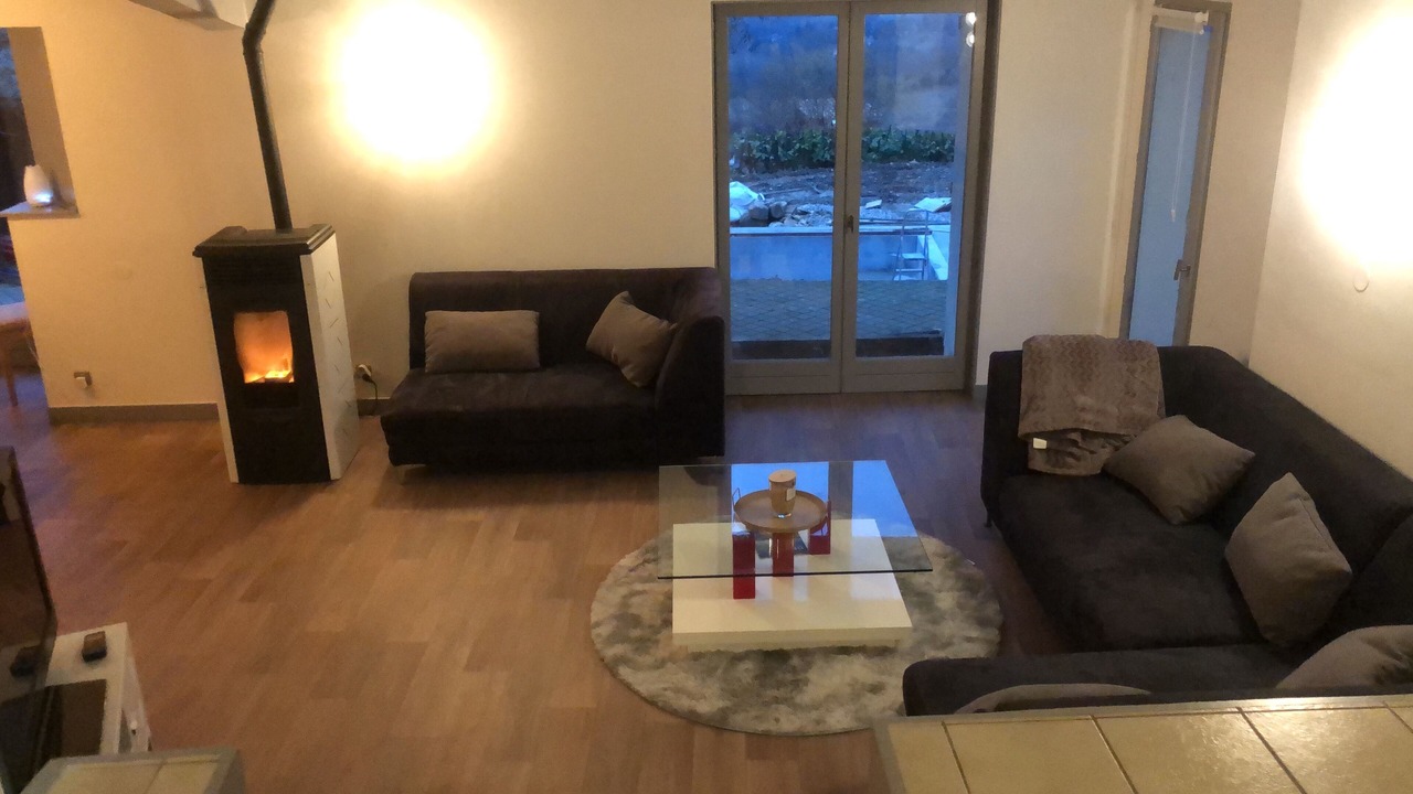 Photo of Livingroom in Albon