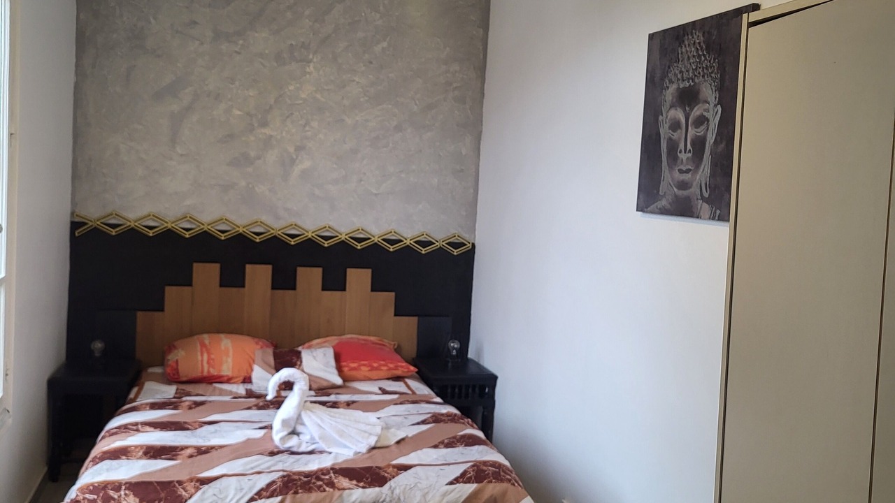 Photo of Bedroom in Villeneuve-Saint-Georges