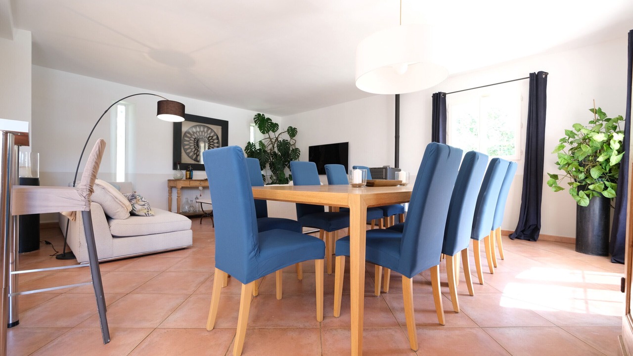 Photo of Livingroom in Puget