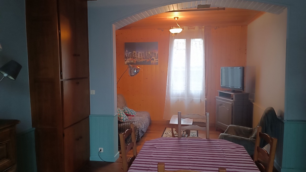 Photo of Livingroom in Perrier