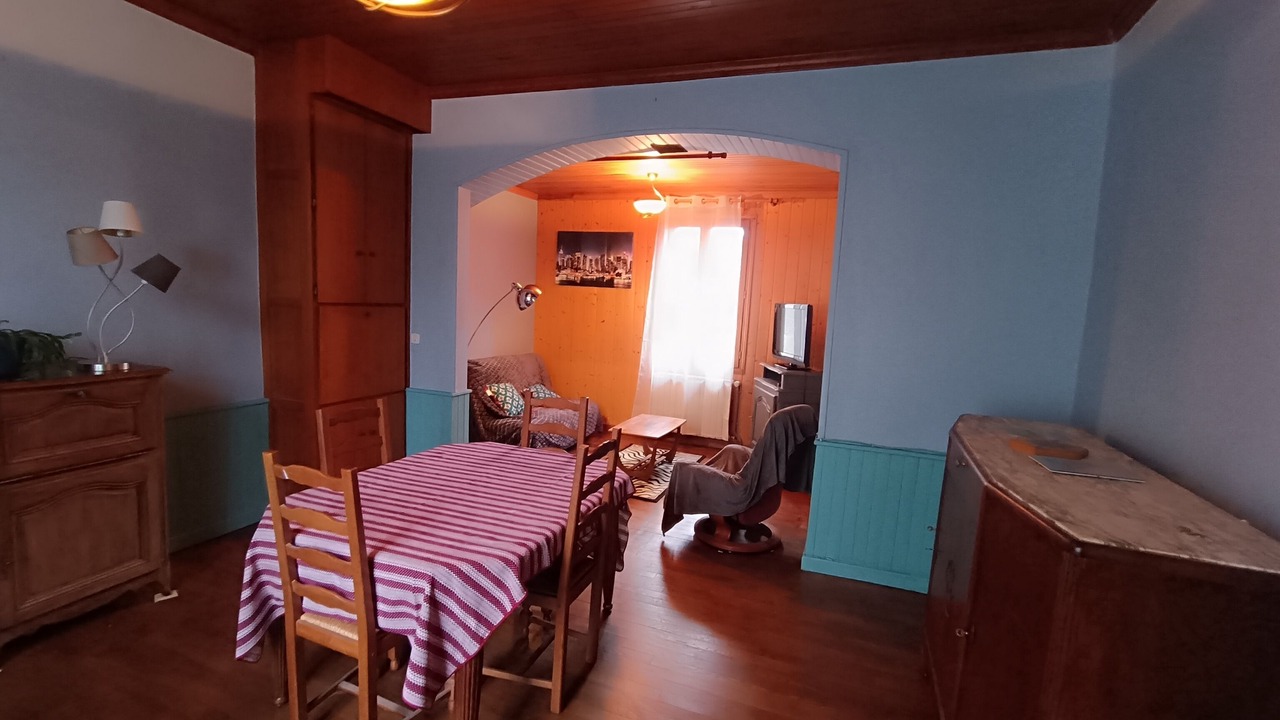 Photo of Livingroom in Perrier