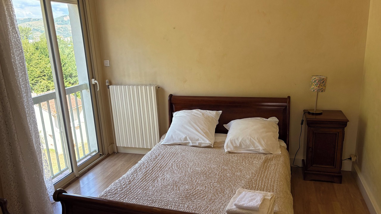 Photo of Bedroom in La Roche-de-Glun