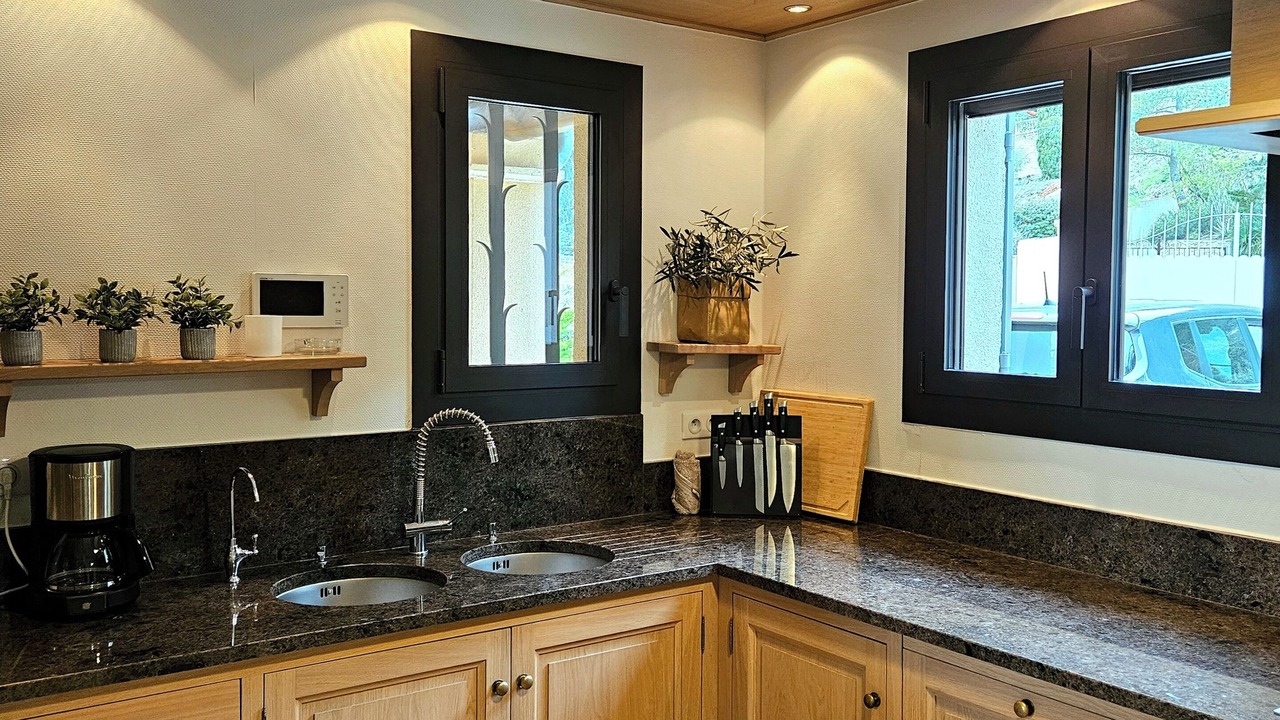 Photo of Kitchen in Beaumes-de-Venise