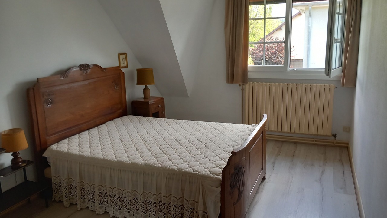 Photo of Bedroom in Toulon-sur-Arroux