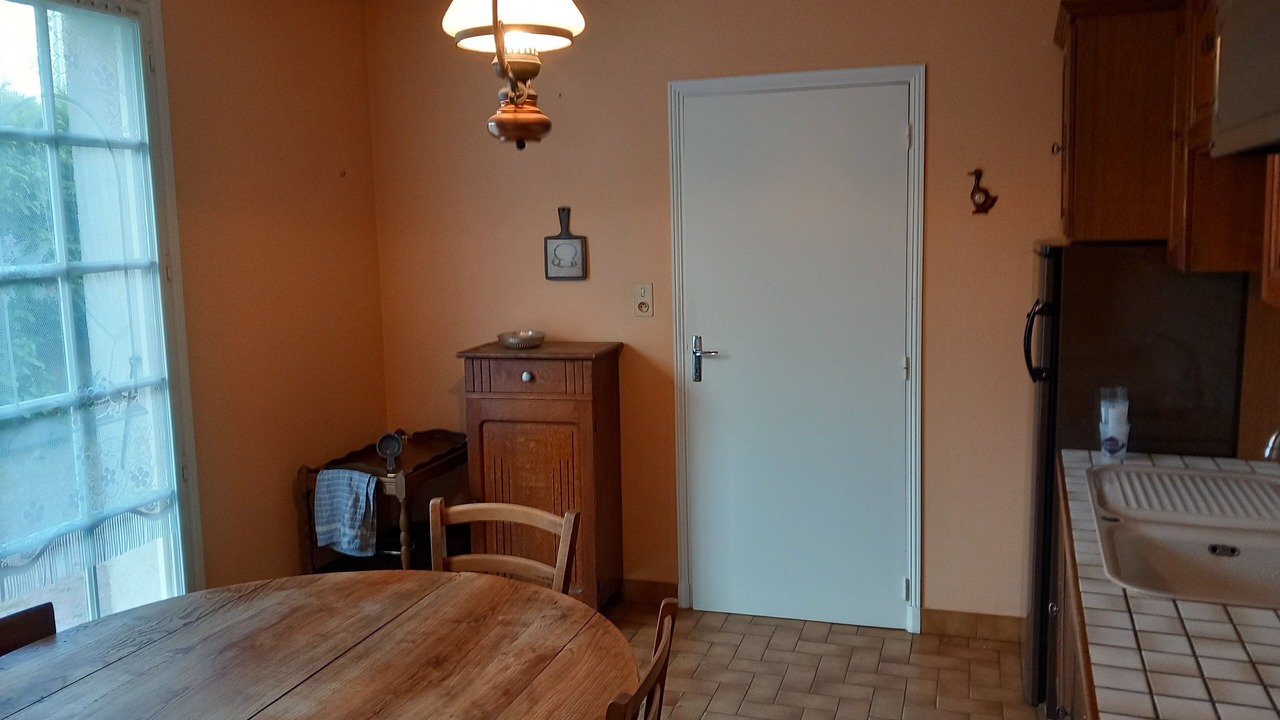 Photo of Kitchen in Toulon-sur-Arroux