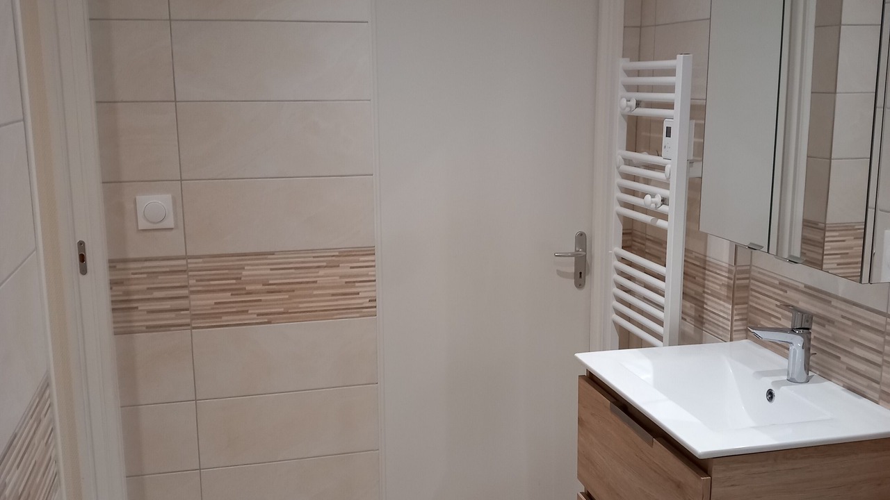 Photo of Bathroom in Toulon-sur-Arroux