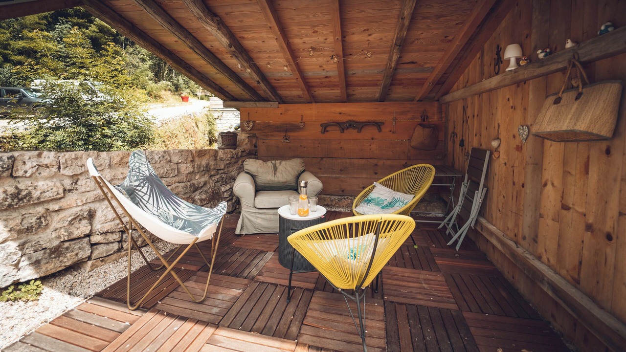 Photo of Patio Balcony in Montagna-le-Reconduit