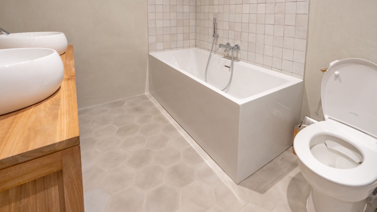 Photo of Bathroom in Cairanne