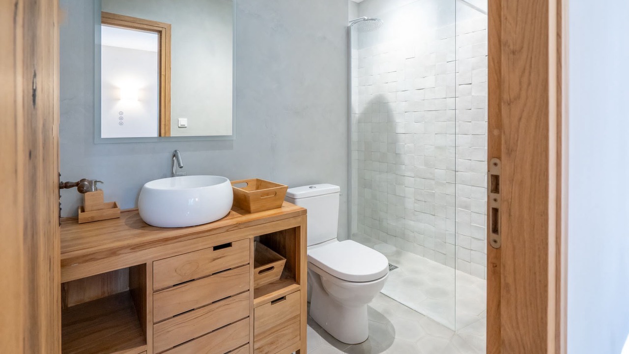 Photo of Bathroom in Cairanne