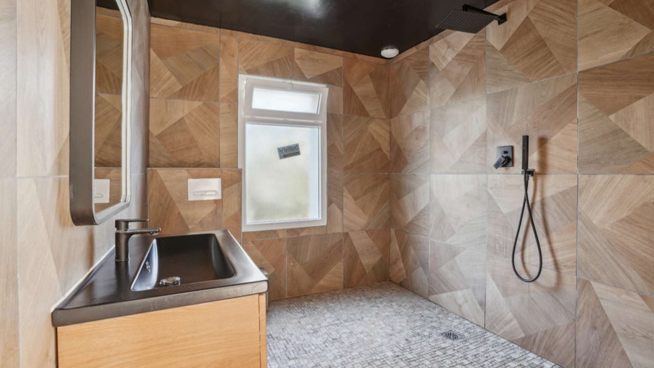 Photo of Bathroom in Villejust