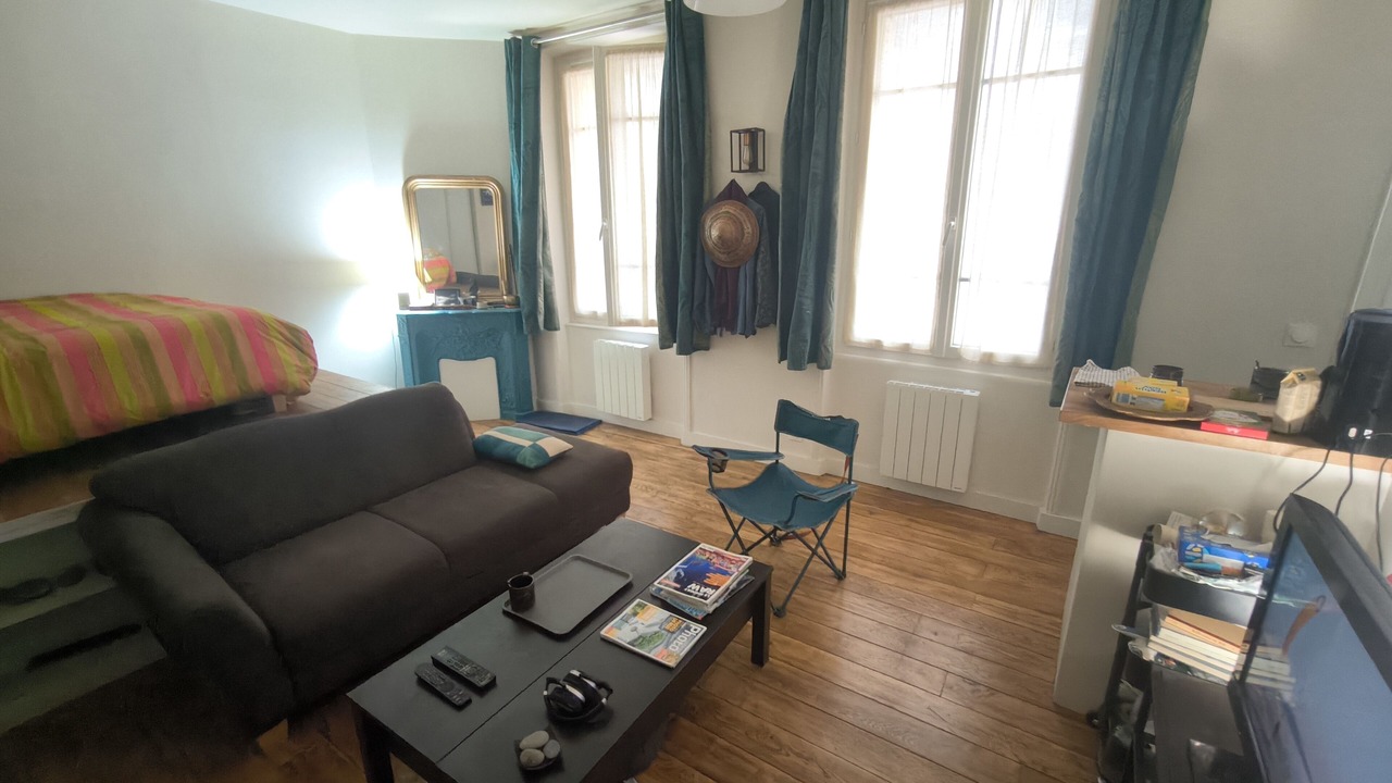 Photo of Livingroom in Quartier de la Salpetriere