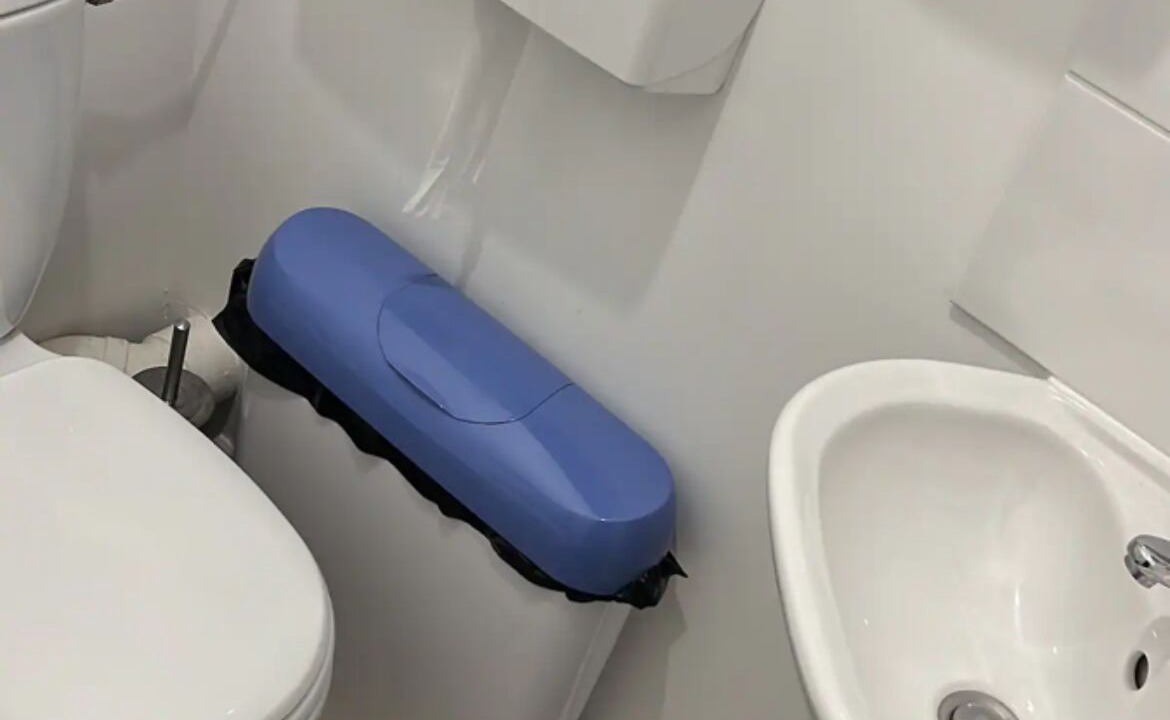 Photo of Bathroom in Quartier du Plateau