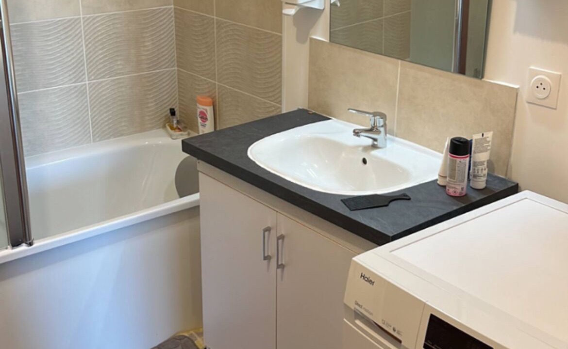 Photo of Bathroom in Quartier du Plateau