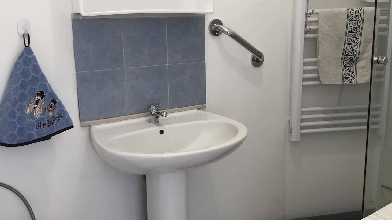 Photo of Bathroom in Pont-de-Labeaume