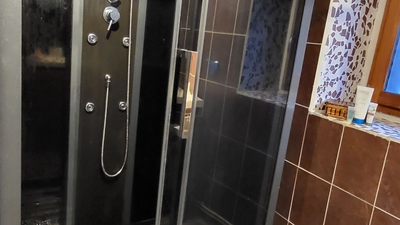 Photo of Bathroom in Lavoute-sur-Loire