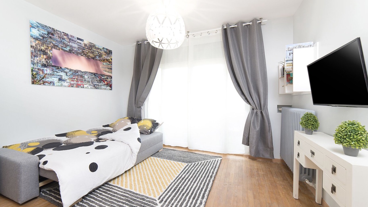 Photo of Bedroom in Villejuif
