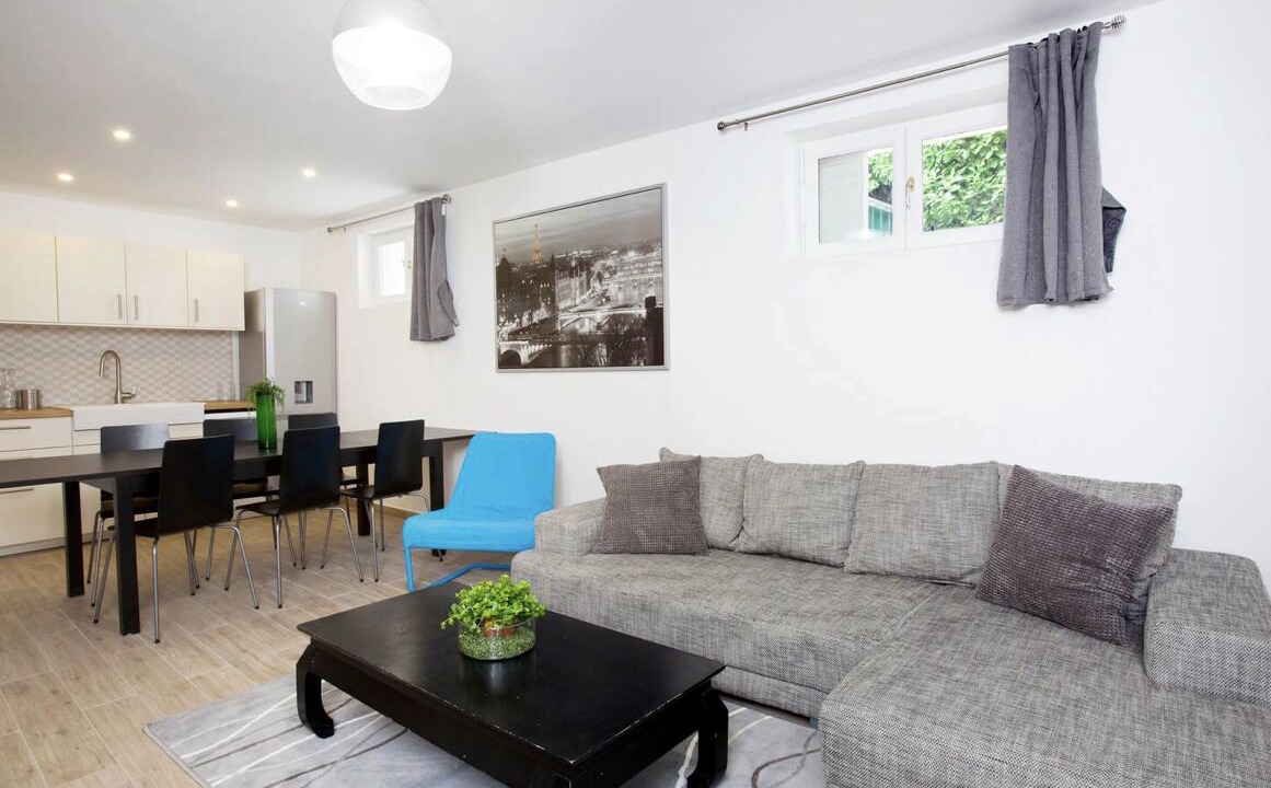 Photo of Livingroom in Villejuif