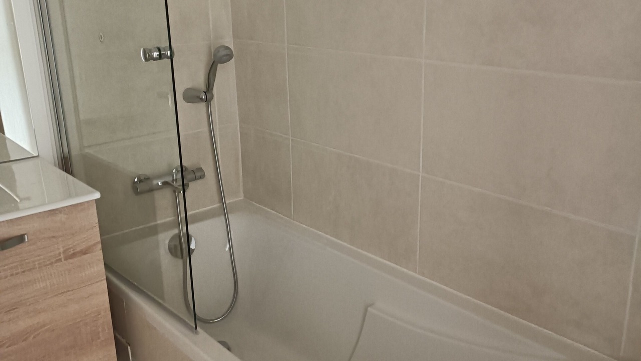 Photo of Bathroom in 13th Arrondissement