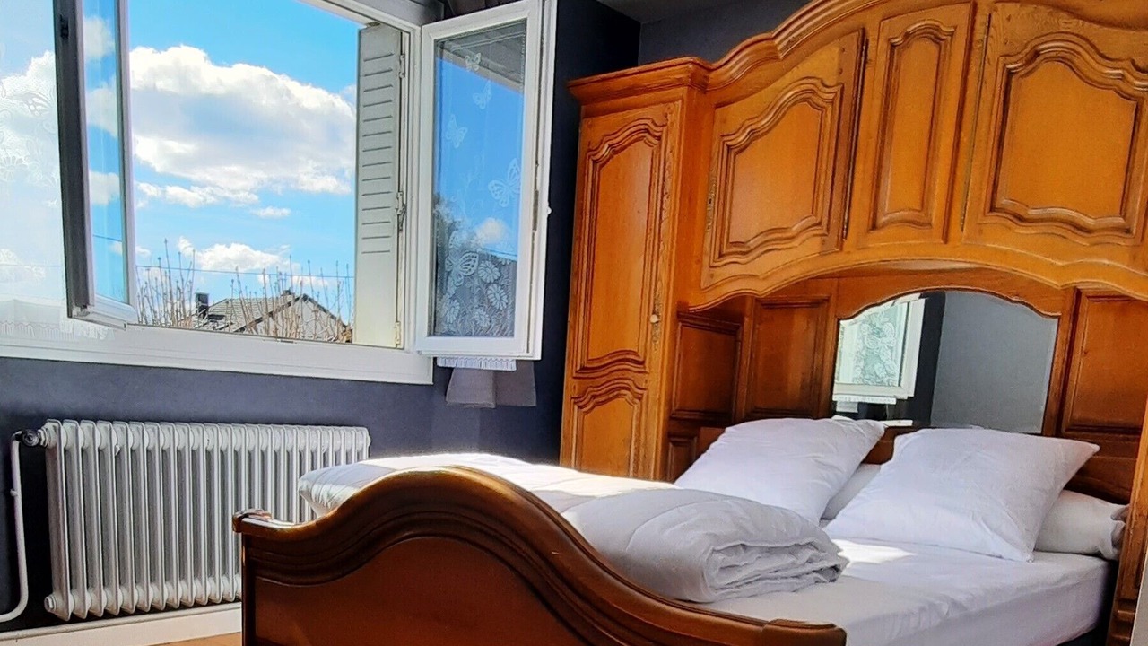 Photo of Bedroom in Champagnole