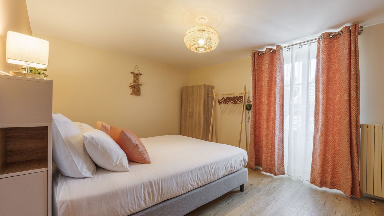 Photo of Bedroom in Voiteur
