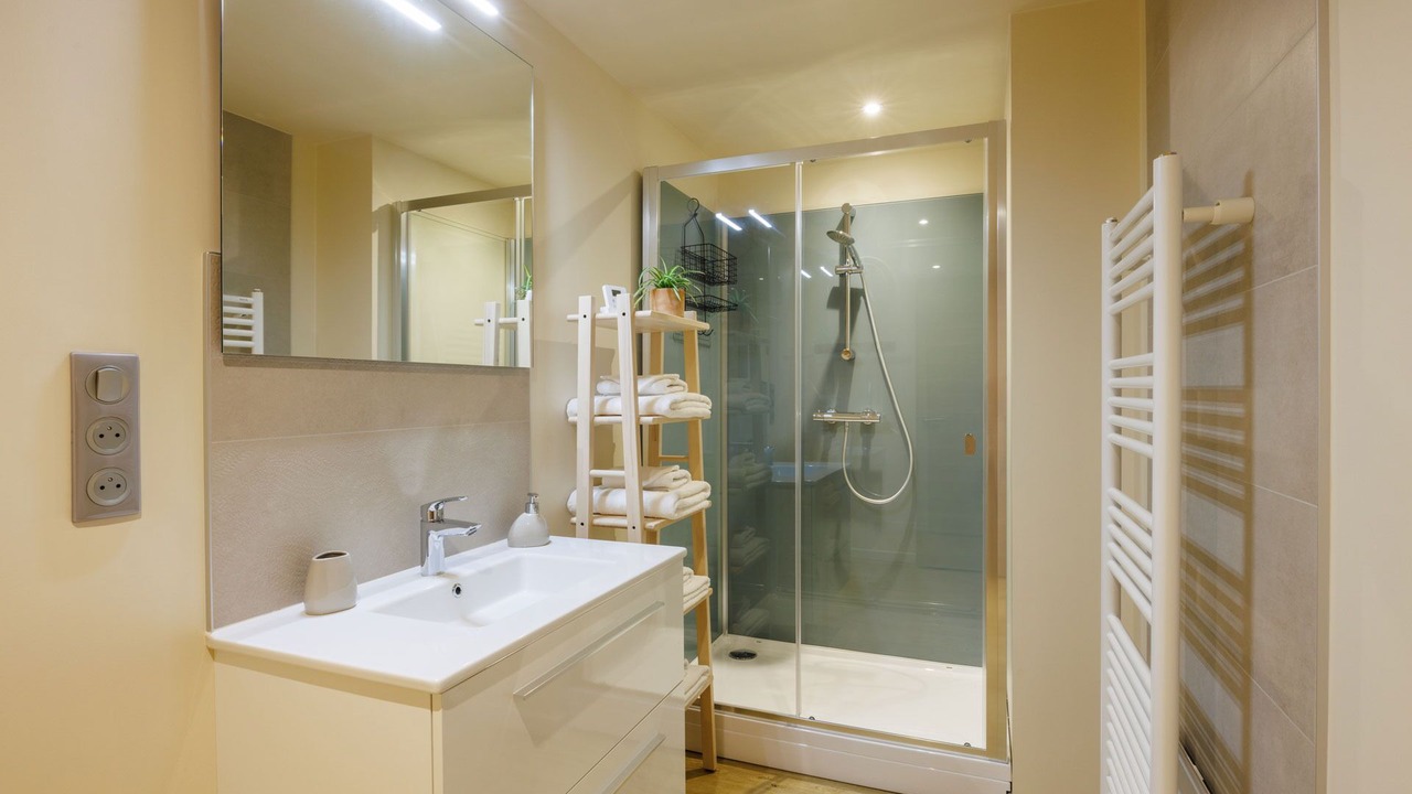 Photo of Bathroom in Voiteur