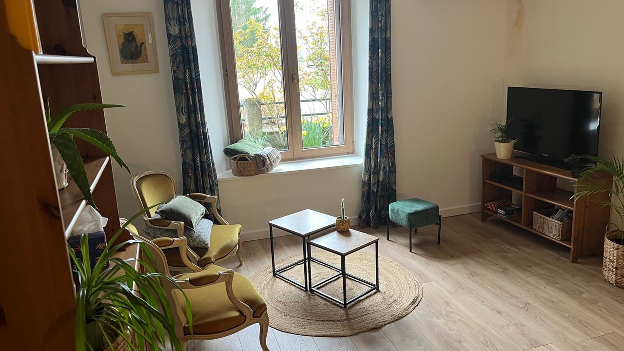 Photo of Livingroom in Merey-sous-Montrond