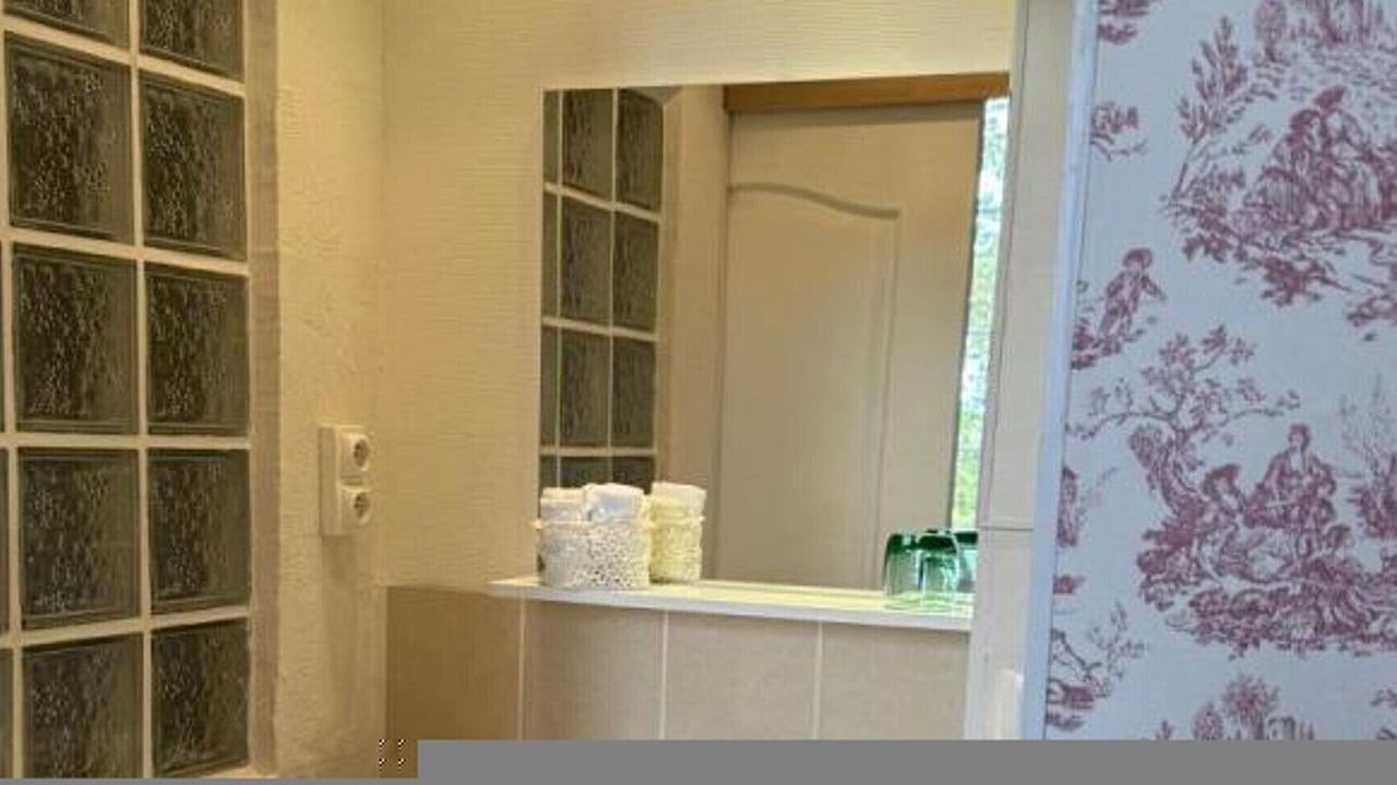 Photo of Bathroom in Gipcy