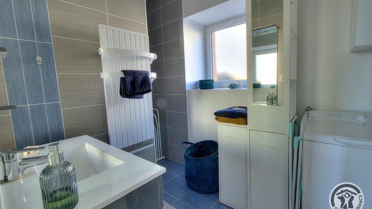 Photo of Bathroom in Haute-Rivoire