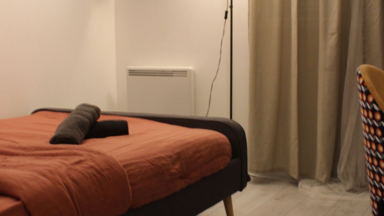 Photo of Bedroom in Courcouronnes