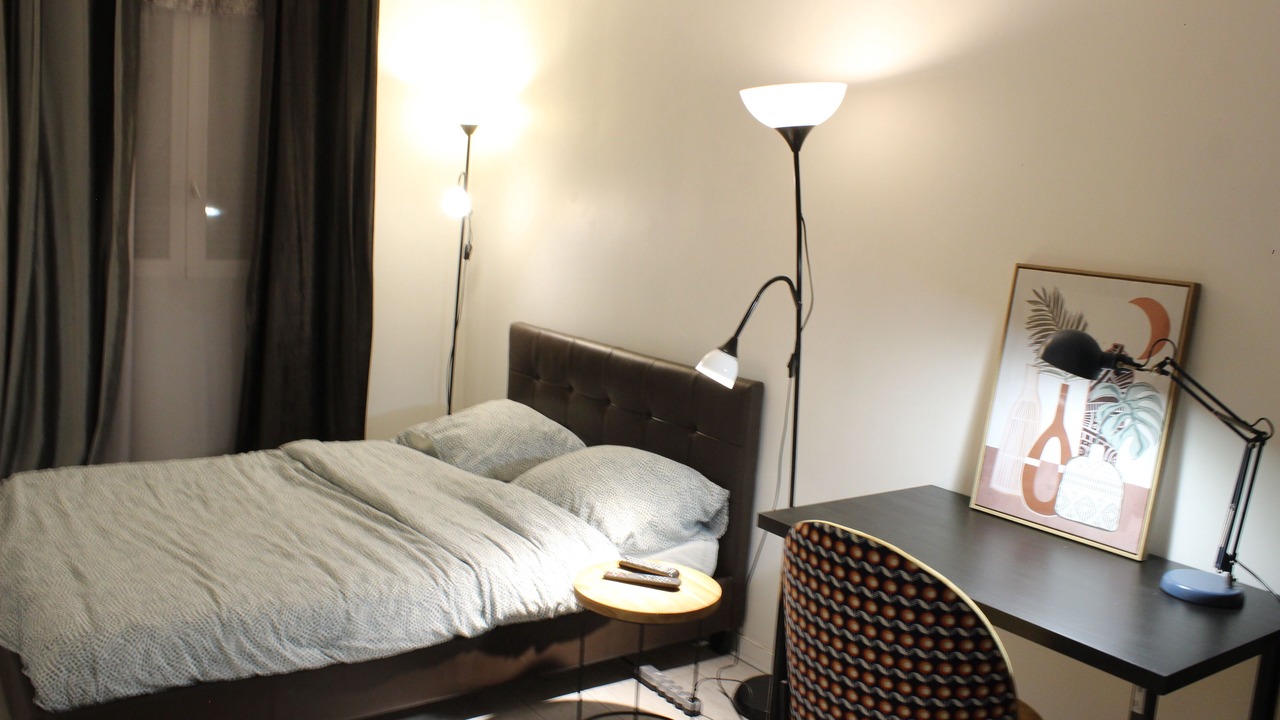 Photo of Bedroom in Courcouronnes
