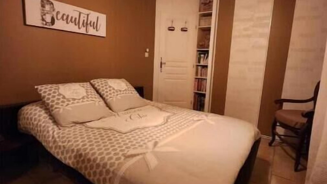 Photo of Bedroom in Bollene