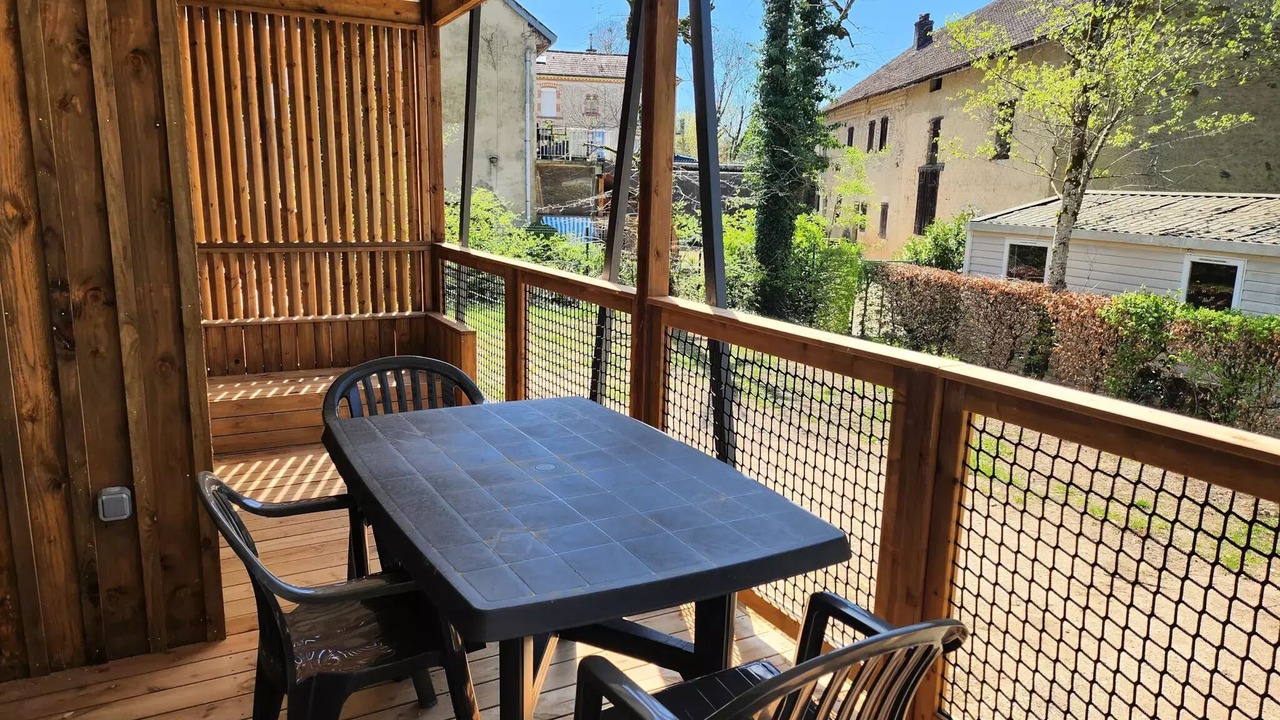 Photo of Outdoor in Patornay