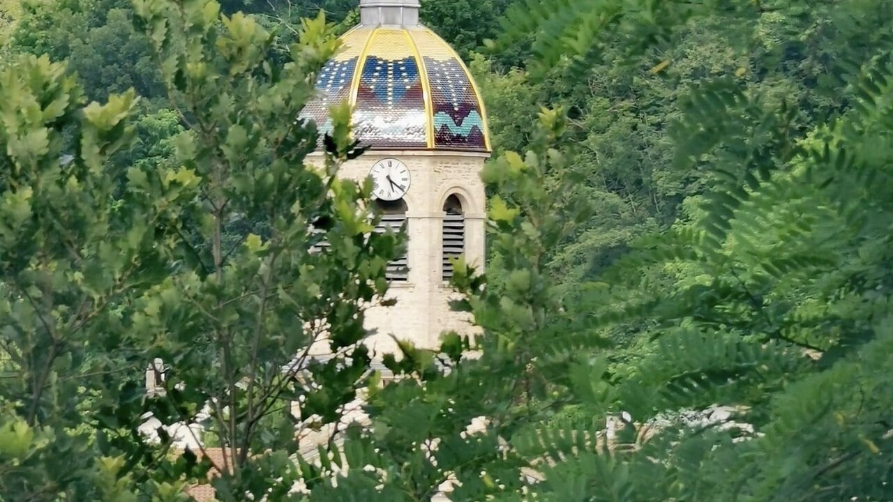 Photo of Outdoor in Salavre