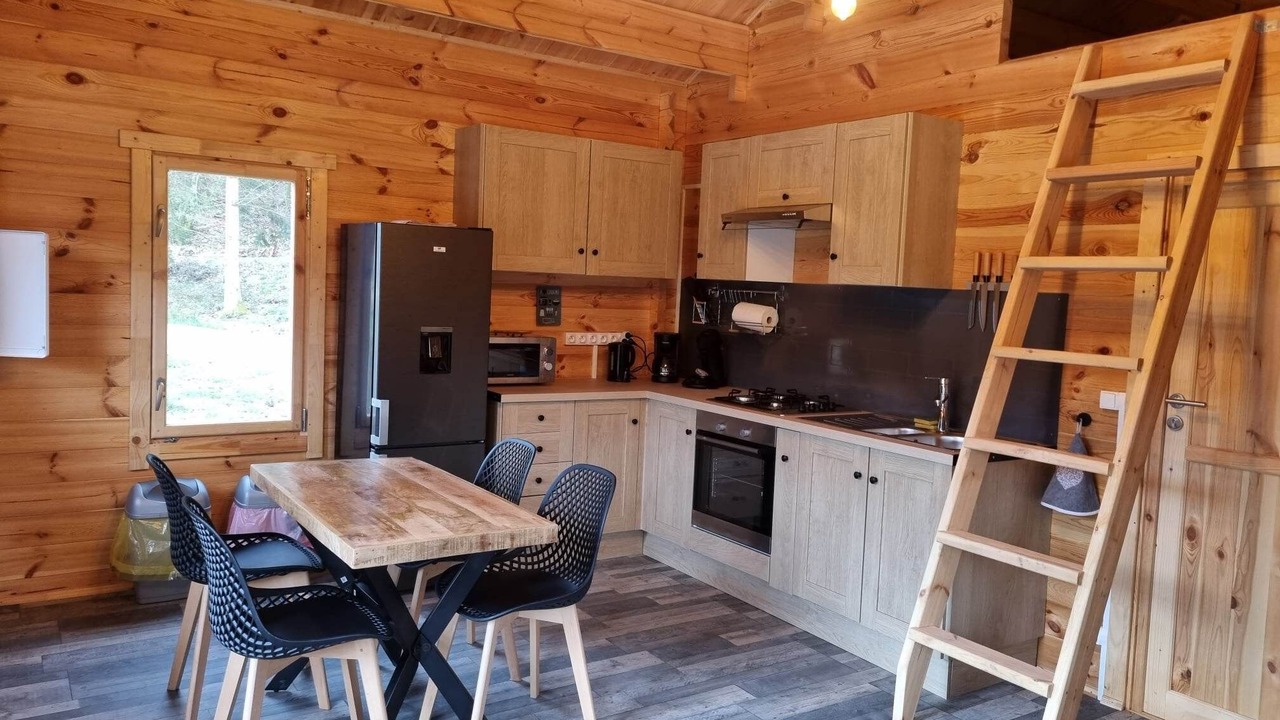 Photo of Kitchen in Saint-Martin-du-Puy