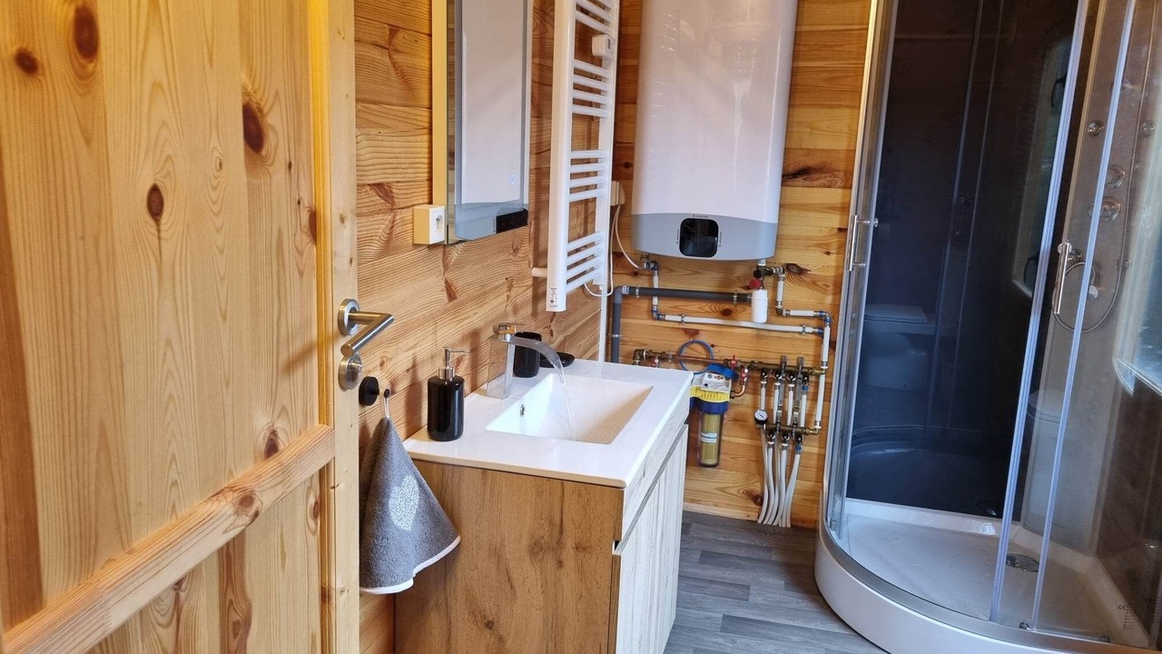 Photo of Bathroom in Saint-Martin-du-Puy