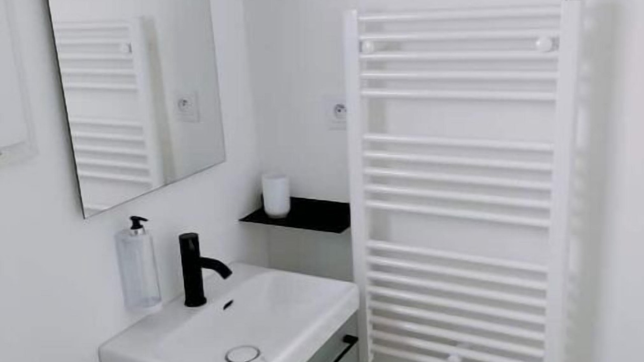 Photo of Bathroom in Aubiere