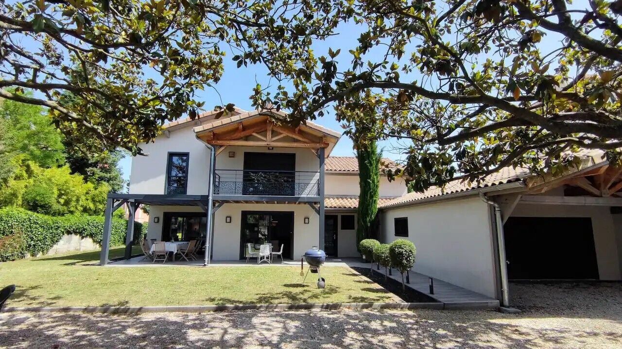 Photo of Outdoor in Montelimar