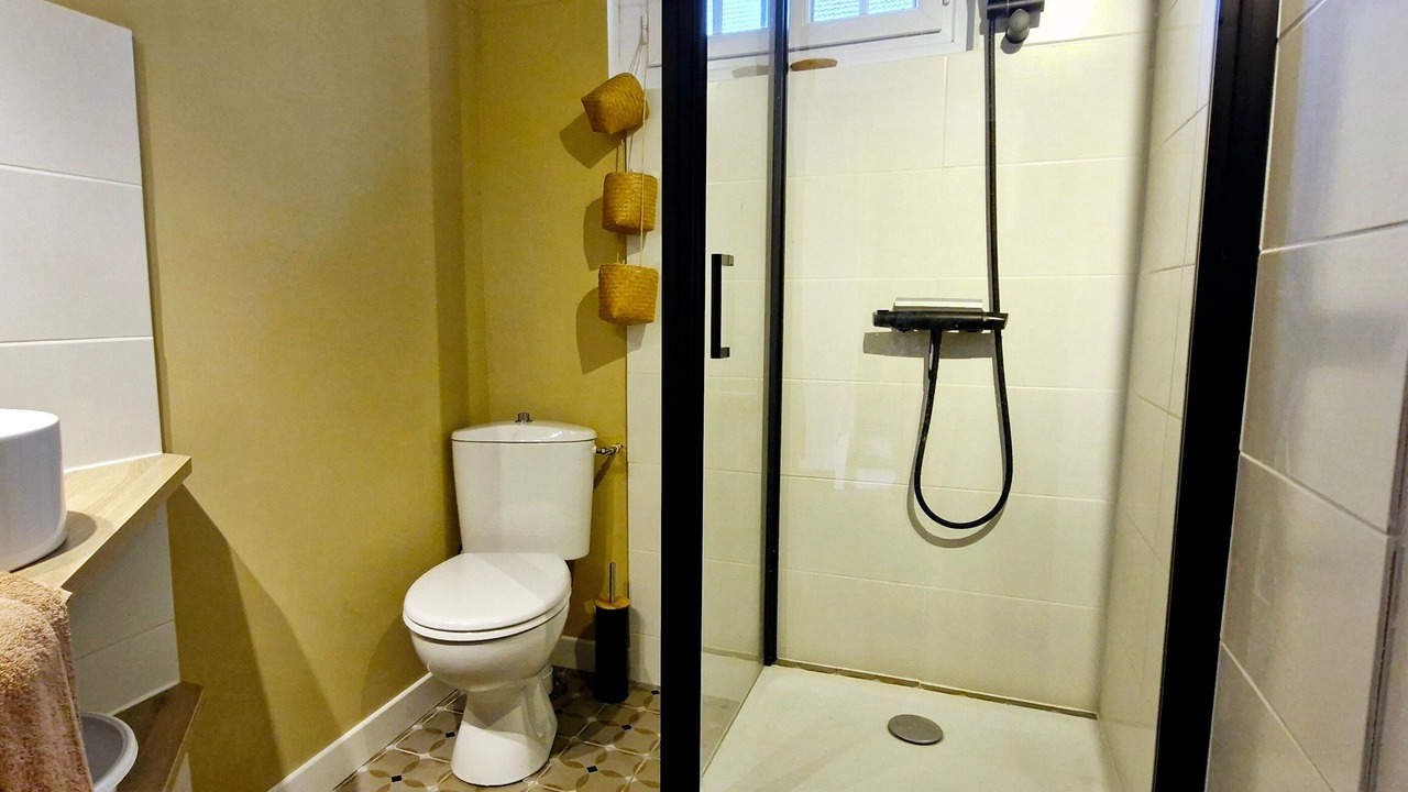 Photo of Bathroom in Cuncy-les-Varzy