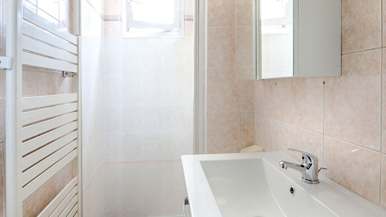 Photo of Bathroom in Vitry-sur-Seine