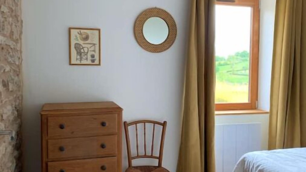 Photo of Bedroom in Saint-Laurent-en-Brionnais