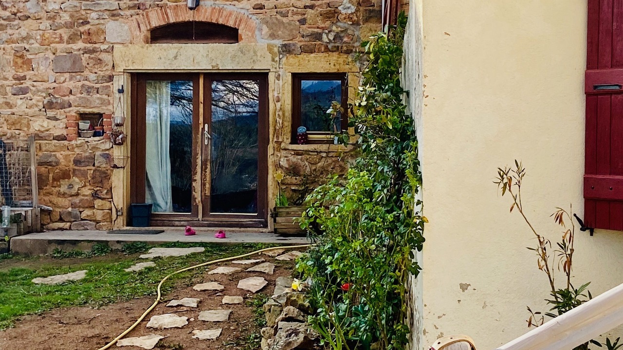 Photo of Outdoor in Montagny-sur-Grosne