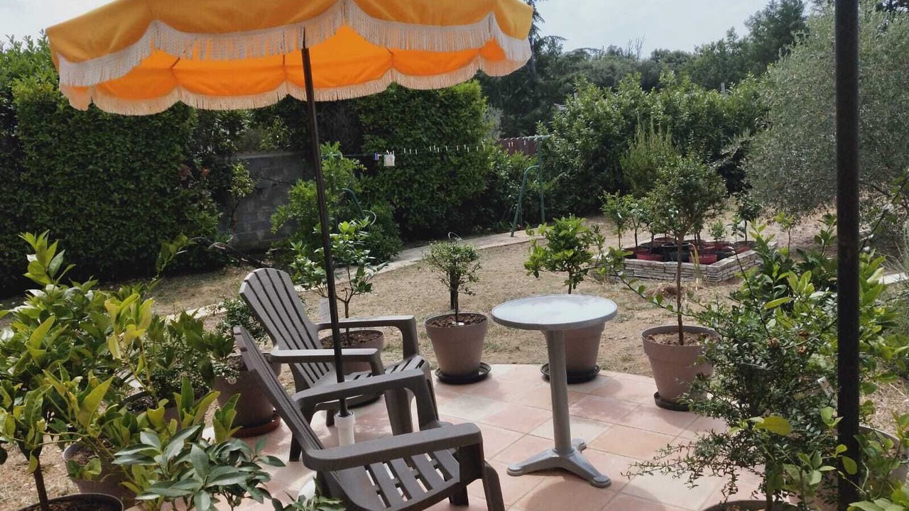 Photo of Patio Balcony in Colonzelle