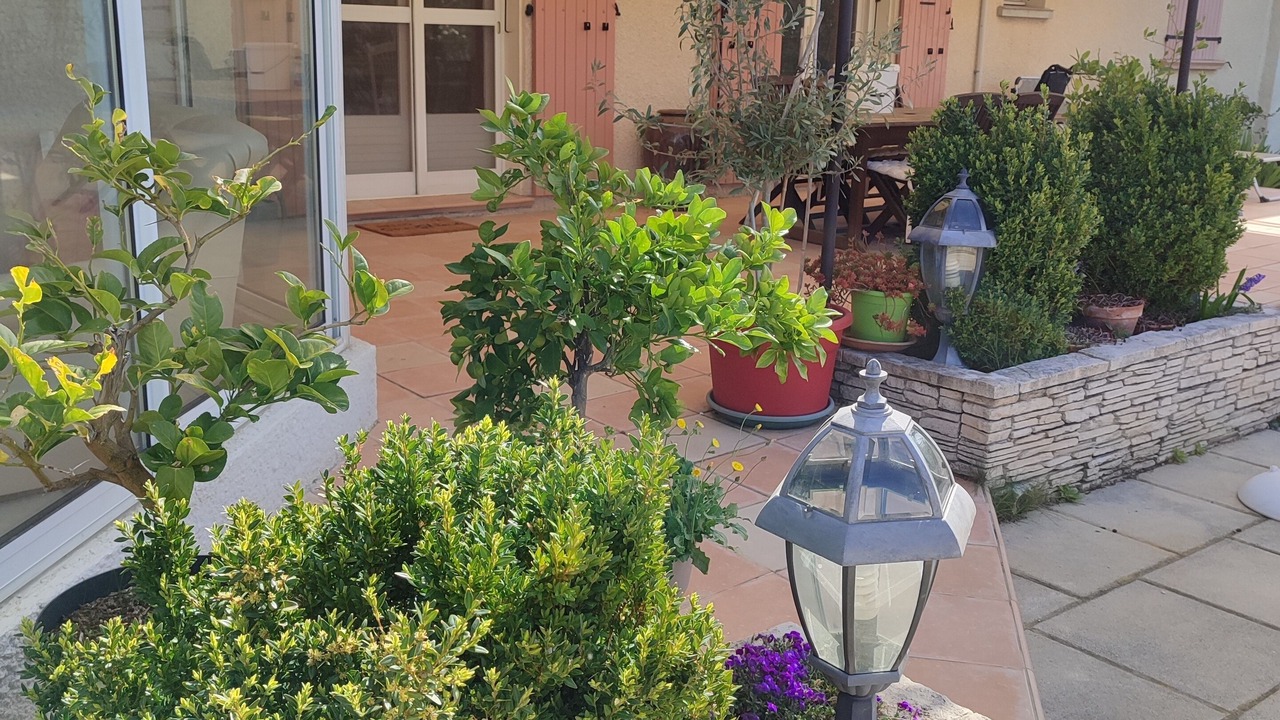 Photo of Outdoor in Colonzelle