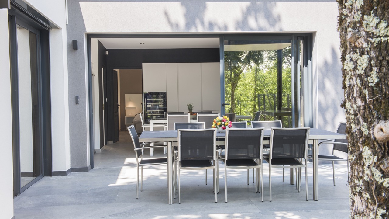 Photo of Outdoor in Saint-Etienne-de-Fontbellon