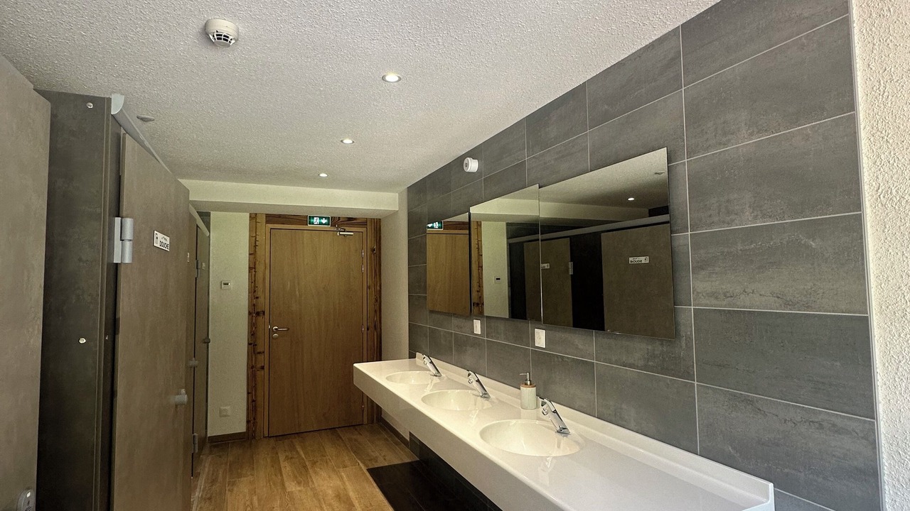 Photo of Bathroom in Les Hopitaux-Neufs