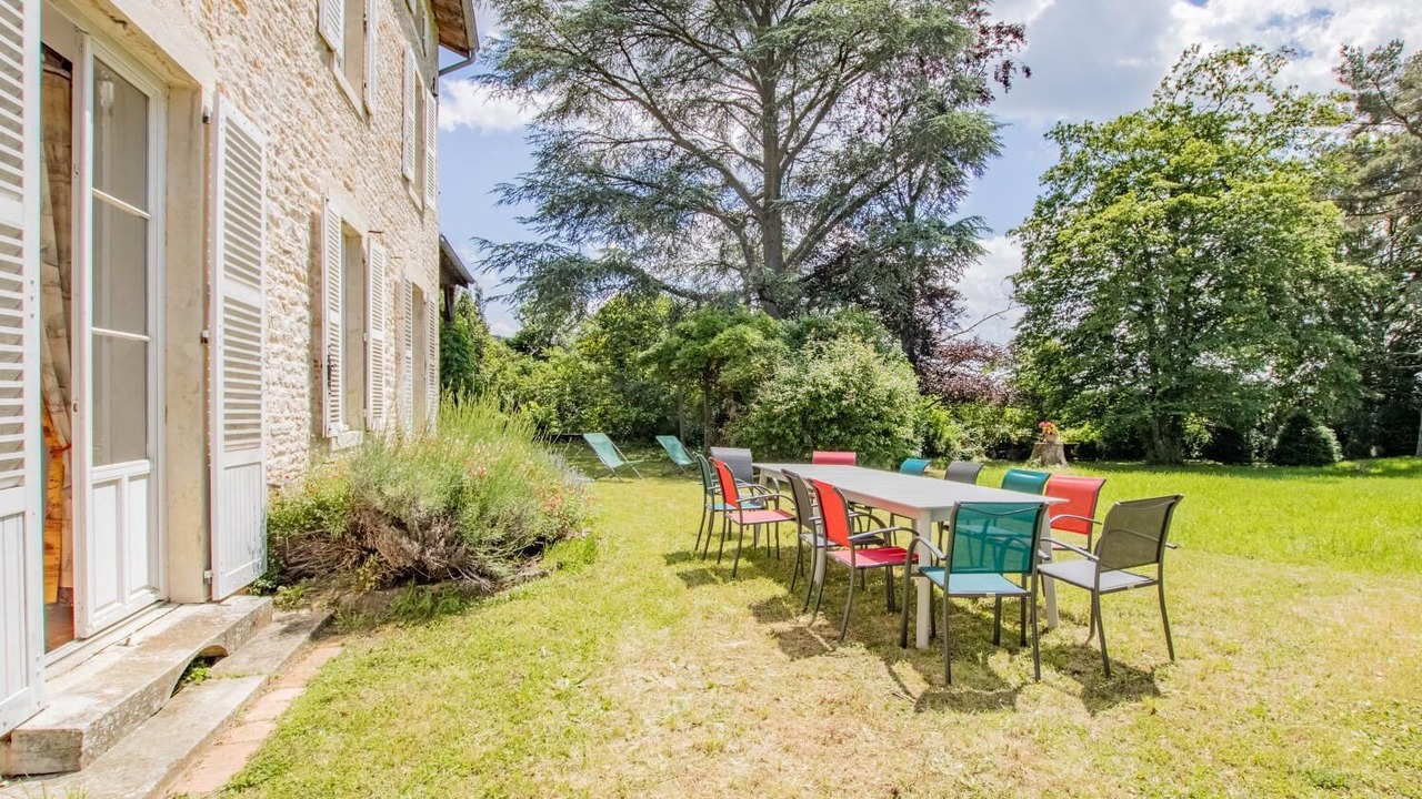 Photo of Outdoor in Aze