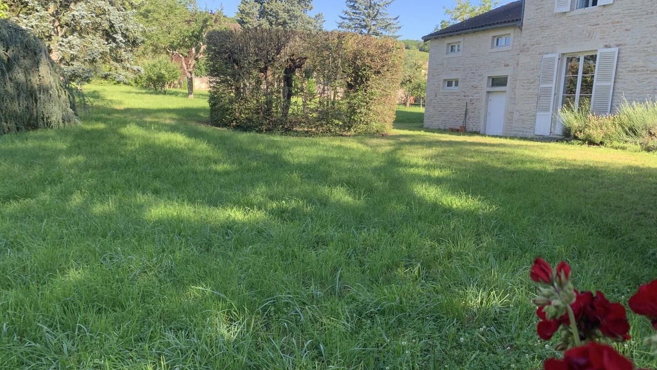 Photo of Outdoor in Aze