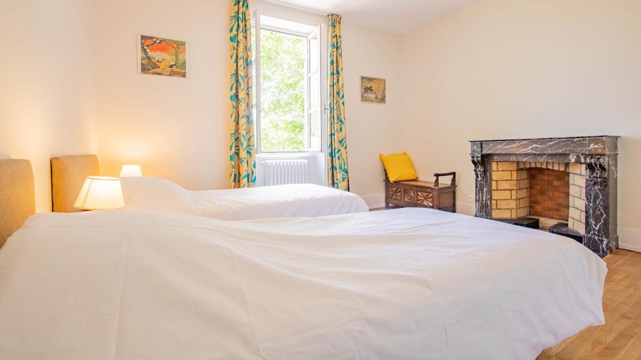 Photo of Bedroom in Aze