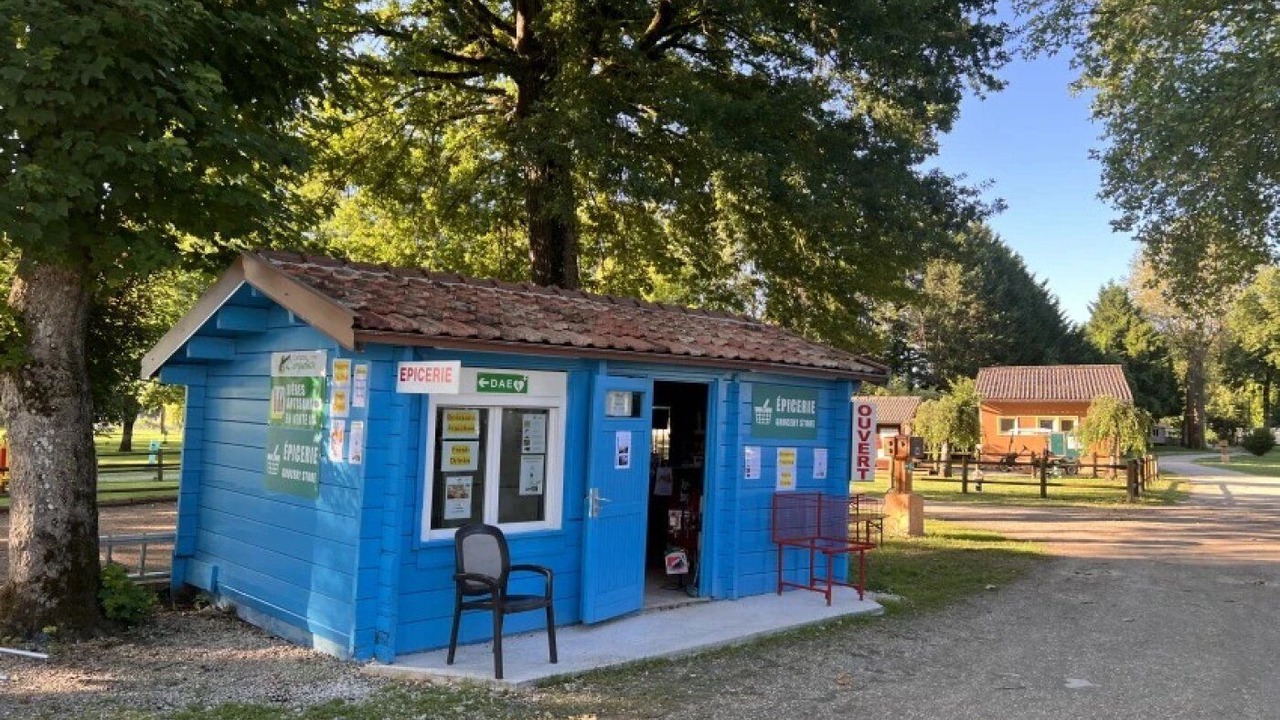 Photo of Outdoor in Athee
