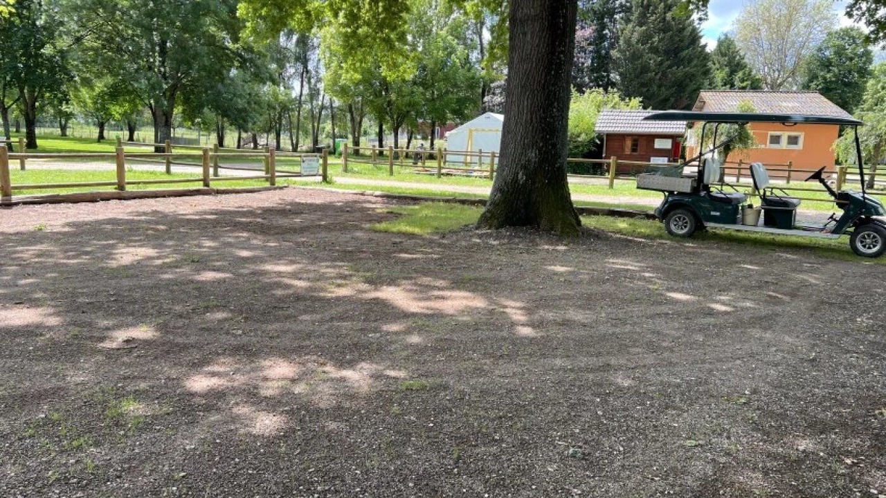 Photo of Outdoor in Athee